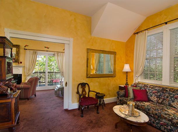Madrona Manor Hotel Healdsburg Exterior photo